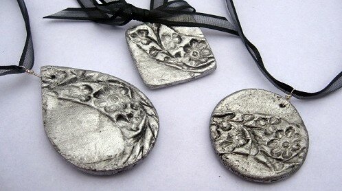 salt-dough-pendants-2